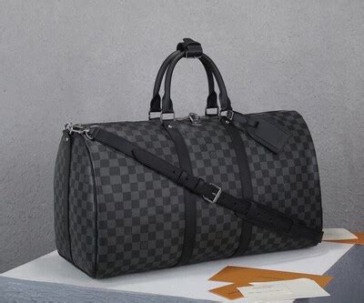 borsone louis vuitton uomo imitazione